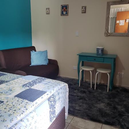 Suites Ambiente Familiar -Prox Do Thermas Águas de São Pedro Екстериор снимка