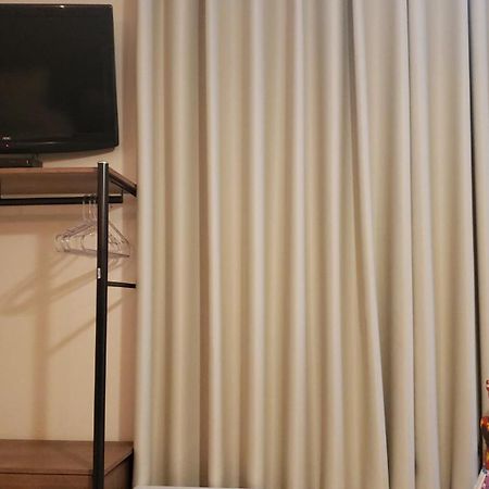 Suites Ambiente Familiar -Prox Do Thermas Águas de São Pedro Стая снимка