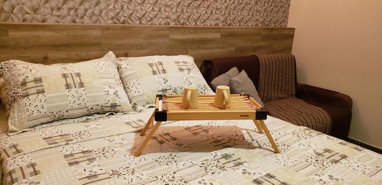 Suites Ambiente Familiar -Prox Do Thermas Águas de São Pedro Екстериор снимка