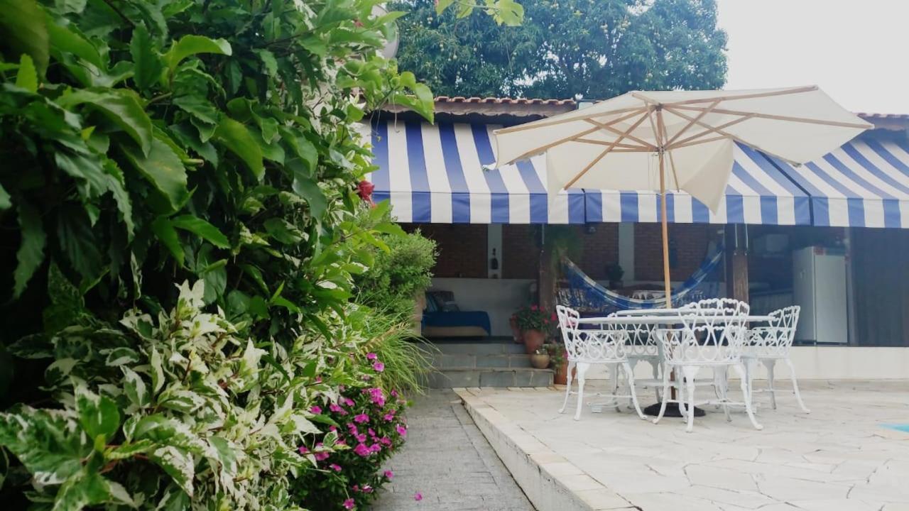 Suites Ambiente Familiar -Prox Do Thermas Águas de São Pedro Екстериор снимка
